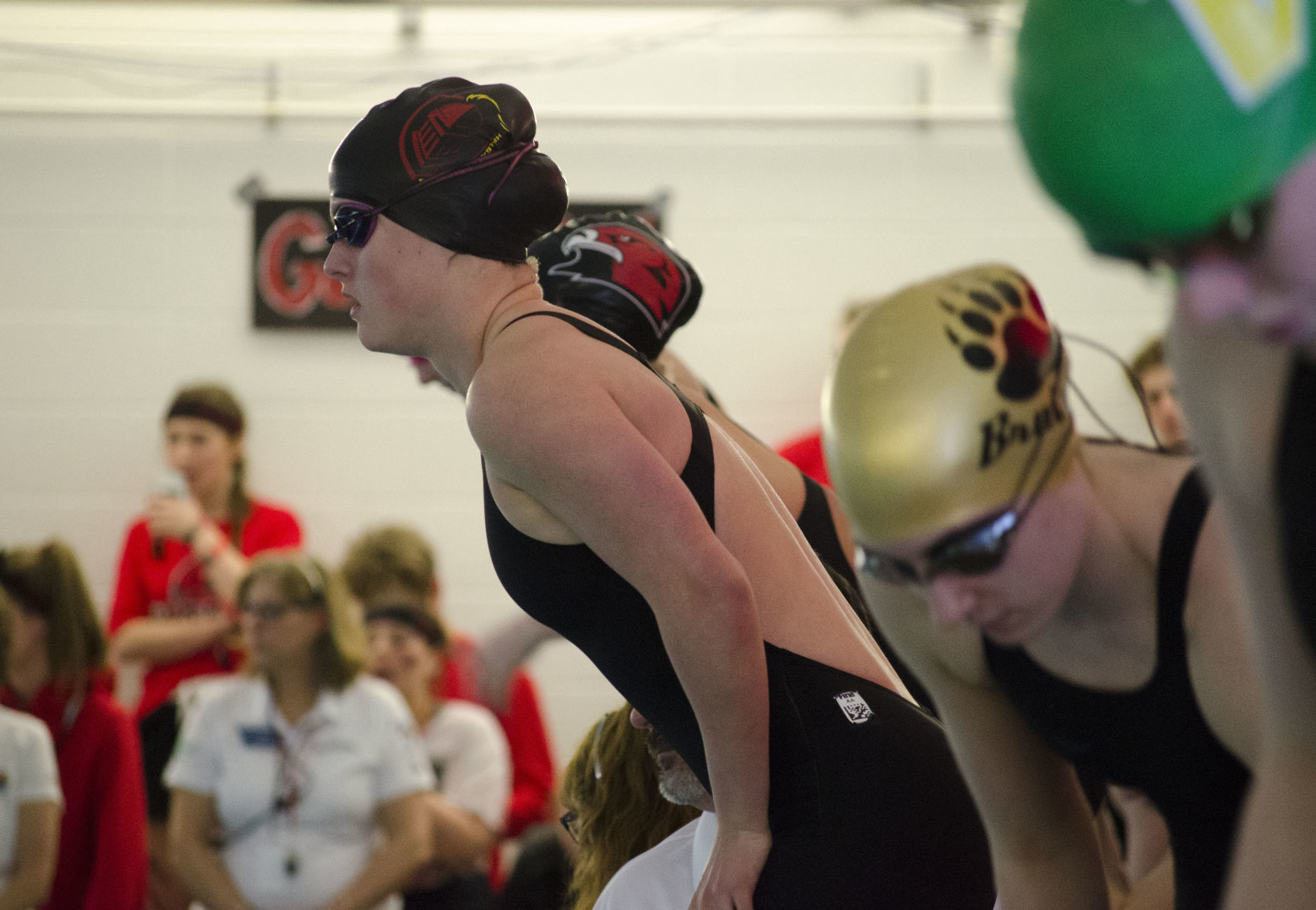 Missoula Hellgate girls 400 free relay